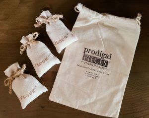 Farmhouse Flour Sack Bowl Filler Set by Larissa of Prodigal Pieces | shop.prodigalpieces.com #prodigalpieces