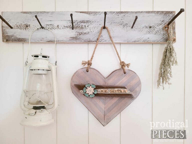 Rustic Wooden Heart by Larissa of Prodigal Pieces | shop.prodigalpieces.com #prodigalpieces #shopping #farmhouse