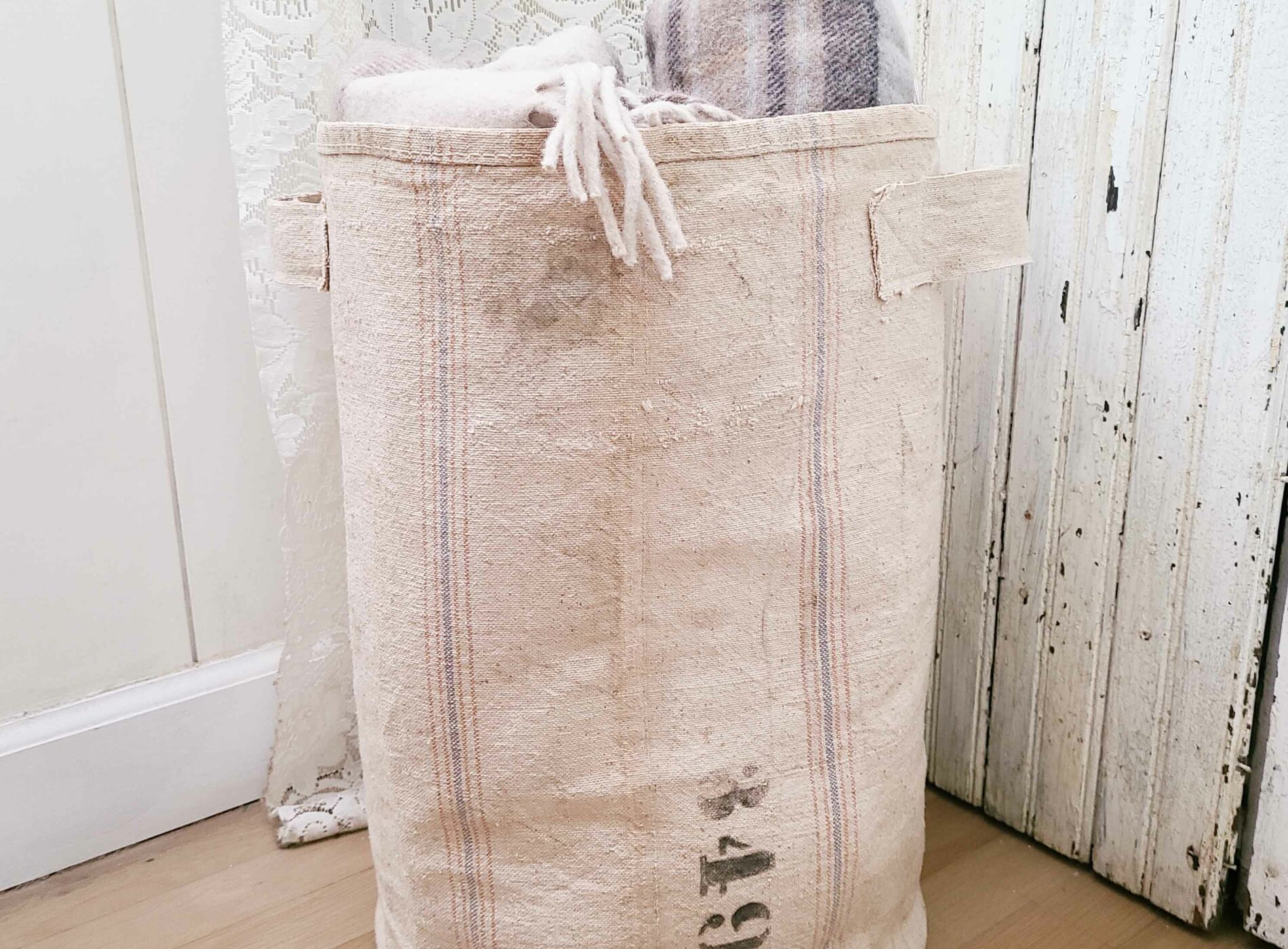 DIY Fabric Feed Sack Bucket available at Prodigal Pieces | shop.prodigalpieces.com #prodigalpieces